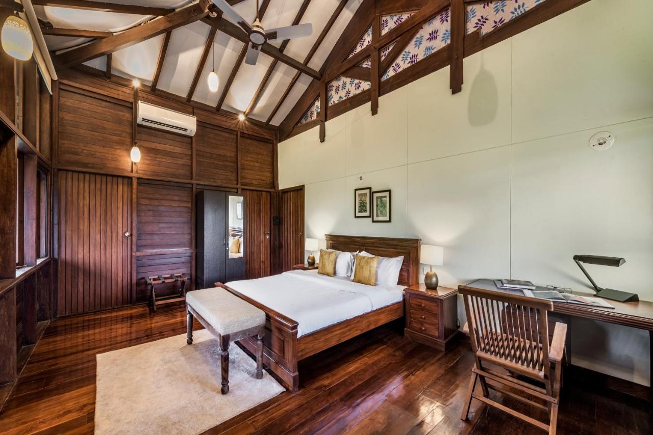 Saffronstays Boulevard Loghouse - A Wooden Chalet Amidst Nature Kārli Extérieur photo